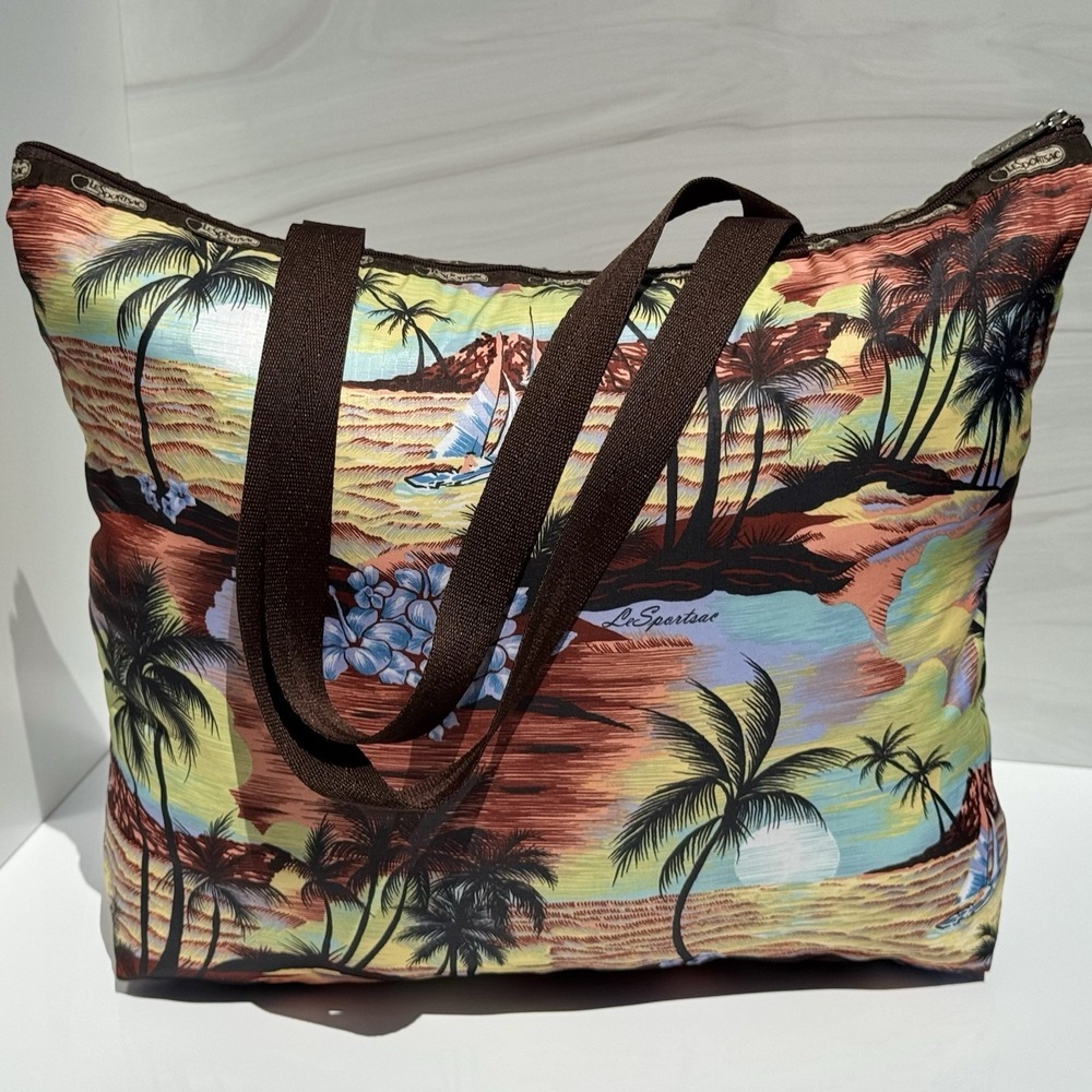 Vintage LeSportsac Tote bag Made in USA Hawaiian Vacation Beach Bag Zipper Boho